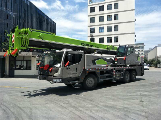 嫩江市随车吊师傅告诉你租赁随车吊车如何区分吨位